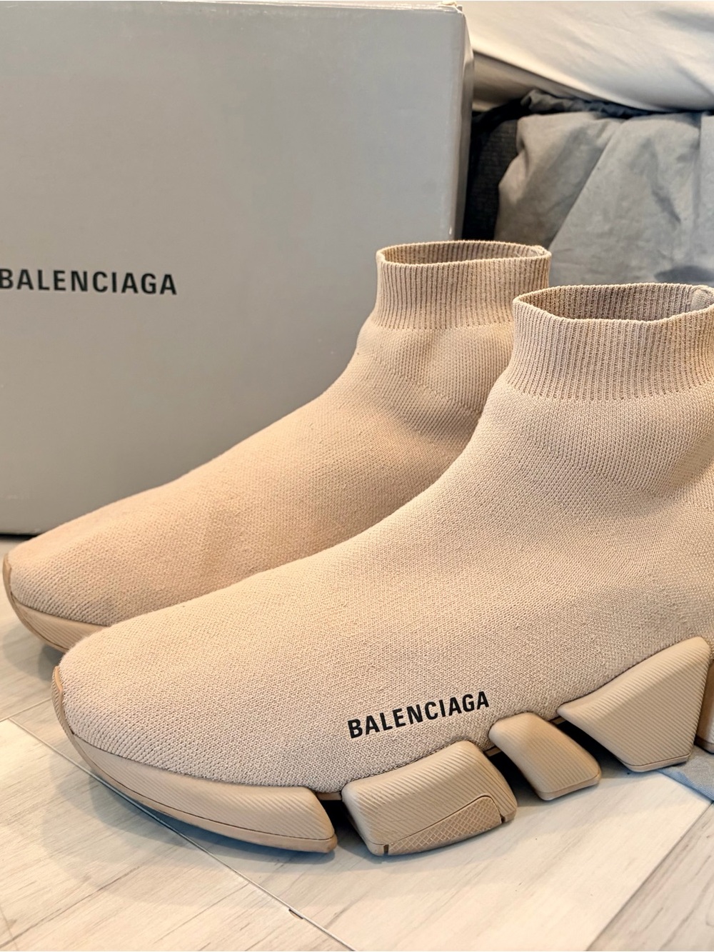 Balenciaga Men's Speed 2.0 Runner Sneakers in Beige Size 9
